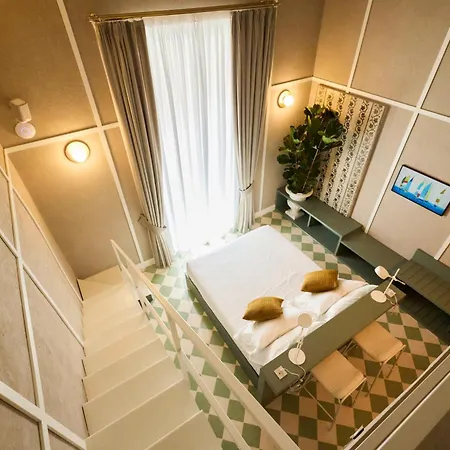 Botanic Garden 4* Napoli